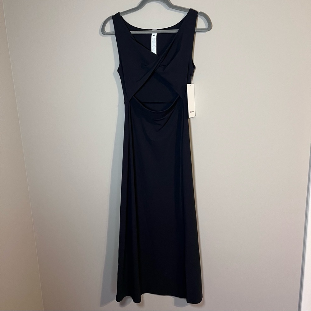 Lululemon NEW Nulu Twist Front Athleisure Sleeveless Stretch Midi Dress Black M - Picture 2 of 7